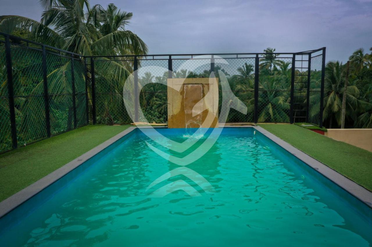 De Alcazar Calangute Hotel ภายนอก รูปภาพ